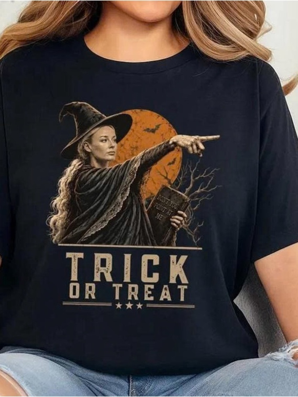 Sophia Cunningham Black Halloween Witch 'Trick or Treat' Tee